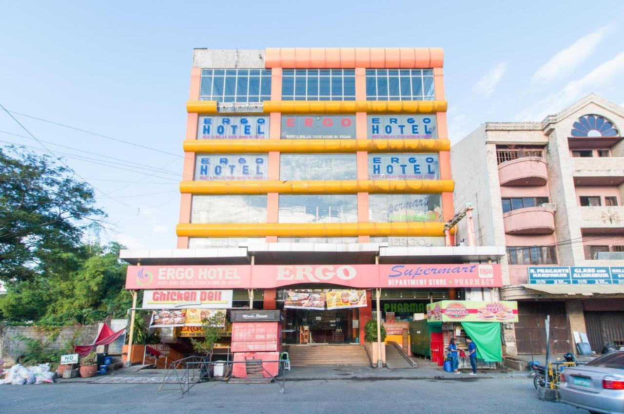Reddoorz Plus Near Vigan City Commercial Center Exteriér fotografie