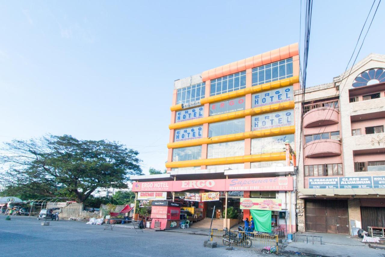 Reddoorz Plus Near Vigan City Commercial Center Exteriér fotografie