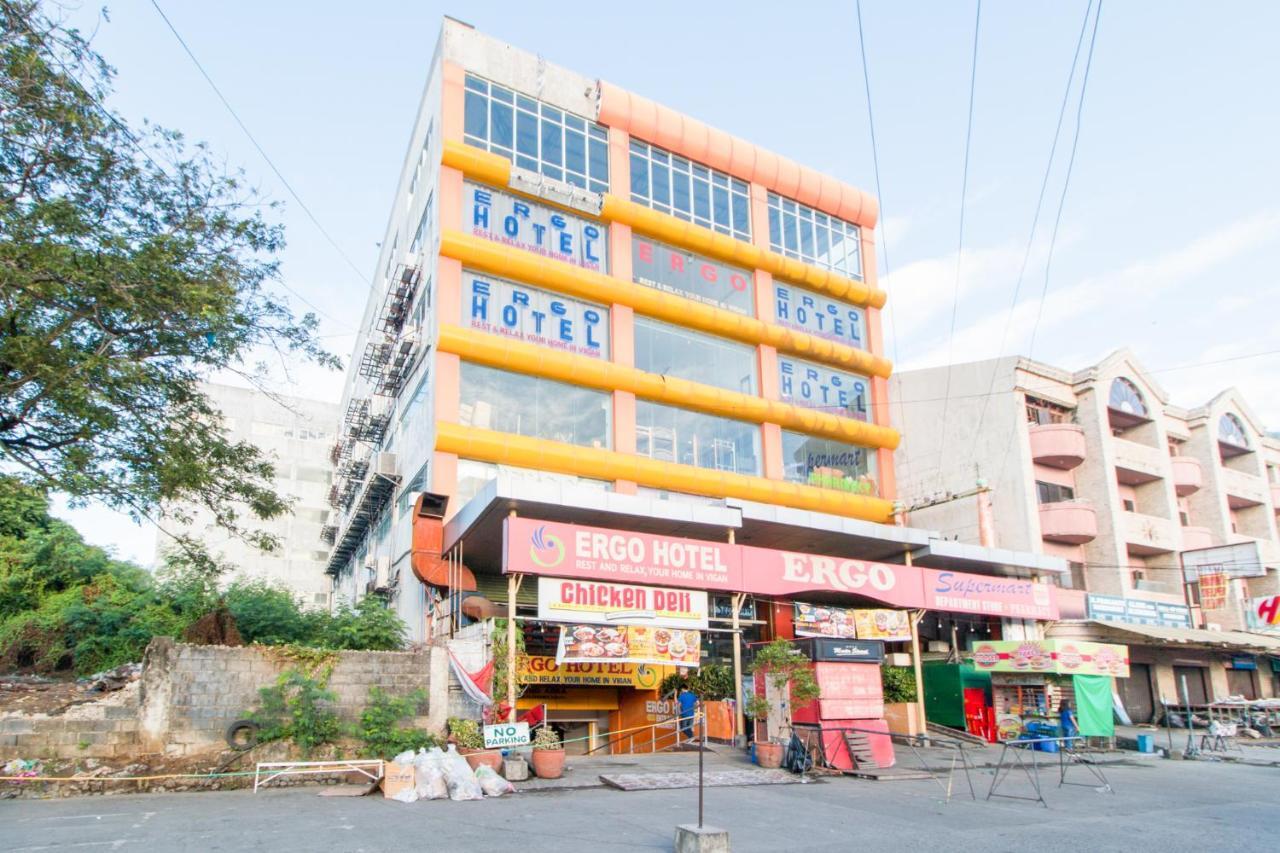 Reddoorz Plus Near Vigan City Commercial Center Exteriér fotografie