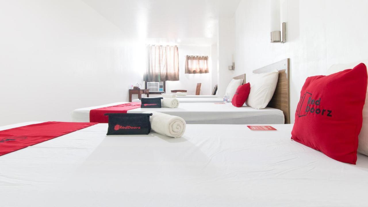 Reddoorz Plus Near Vigan City Commercial Center Exteriér fotografie