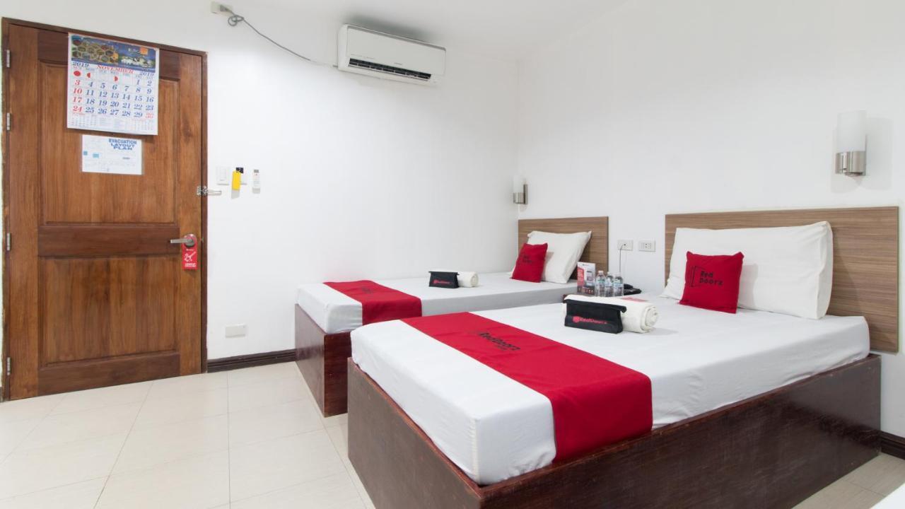 Reddoorz Plus Near Vigan City Commercial Center Exteriér fotografie