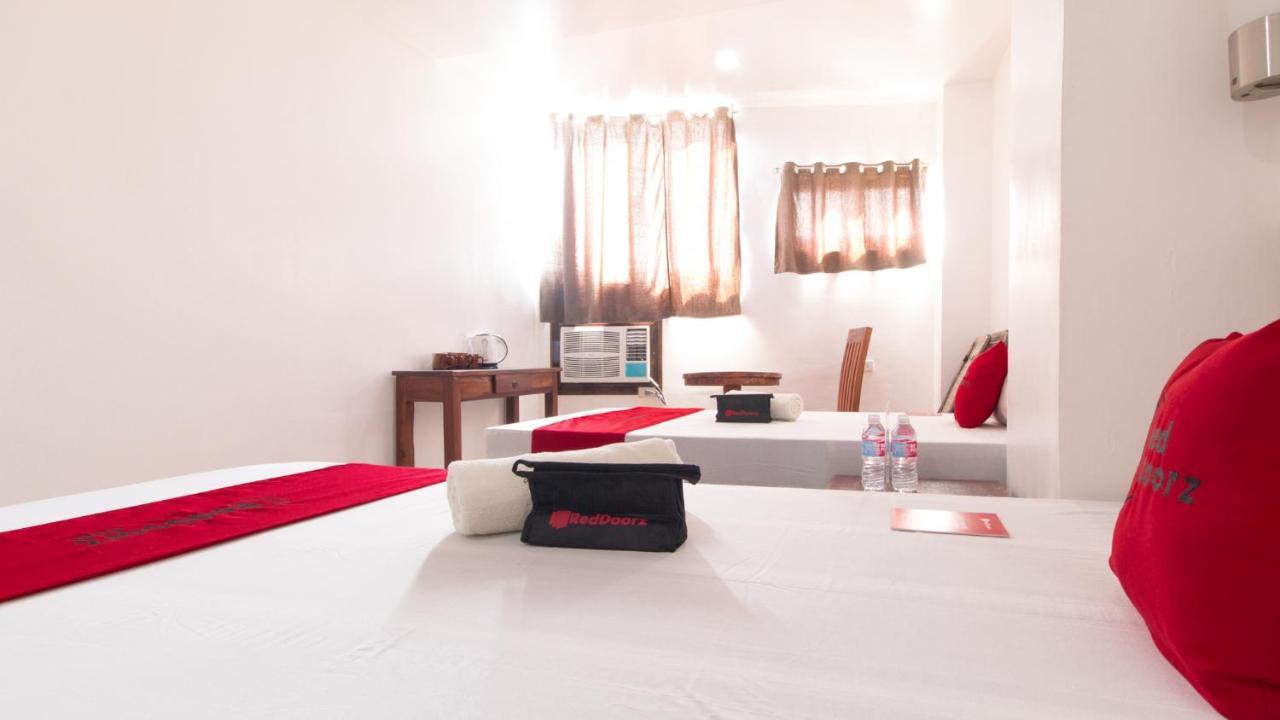 Reddoorz Plus Near Vigan City Commercial Center Exteriér fotografie