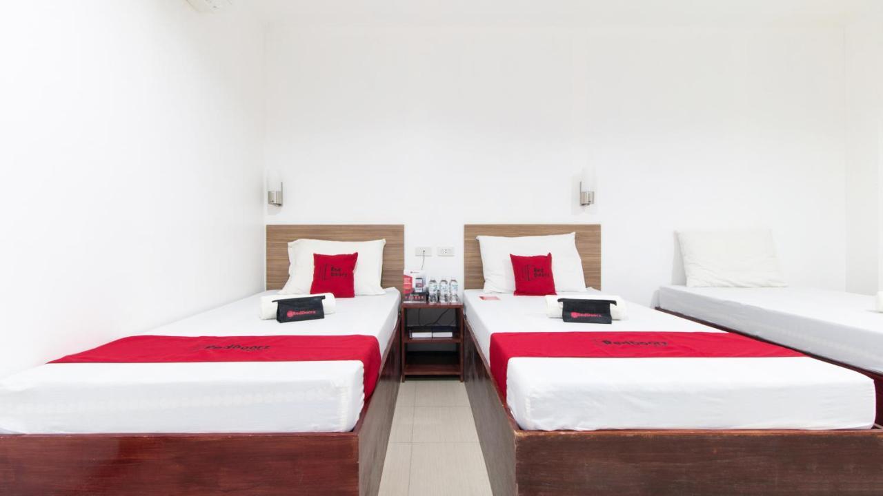 Reddoorz Plus Near Vigan City Commercial Center Exteriér fotografie