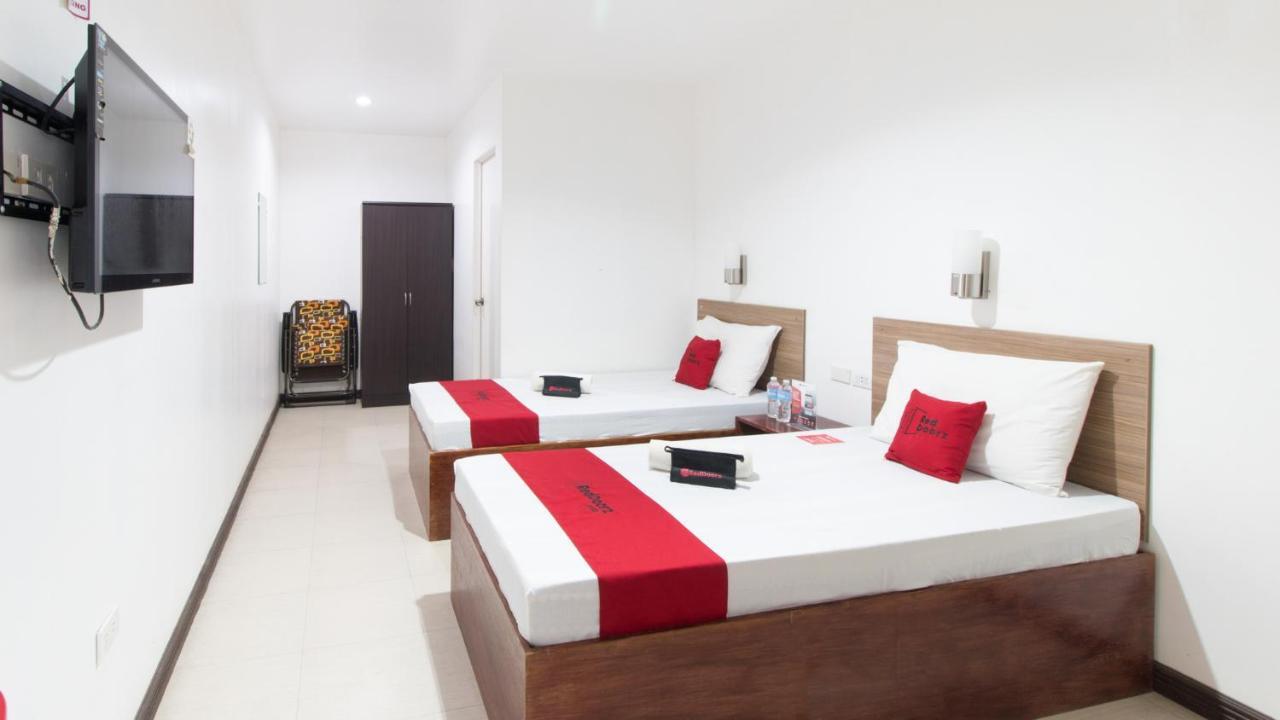 Reddoorz Plus Near Vigan City Commercial Center Exteriér fotografie