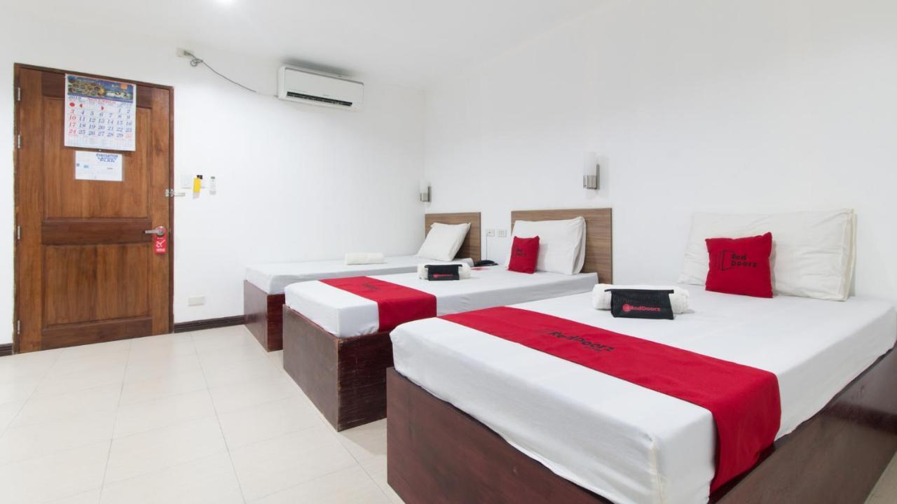 Reddoorz Plus Near Vigan City Commercial Center Exteriér fotografie