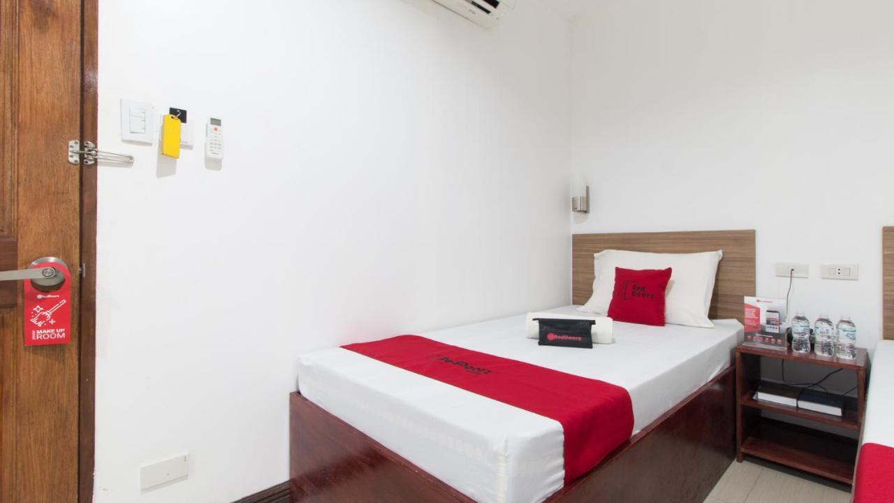 Reddoorz Plus Near Vigan City Commercial Center Exteriér fotografie